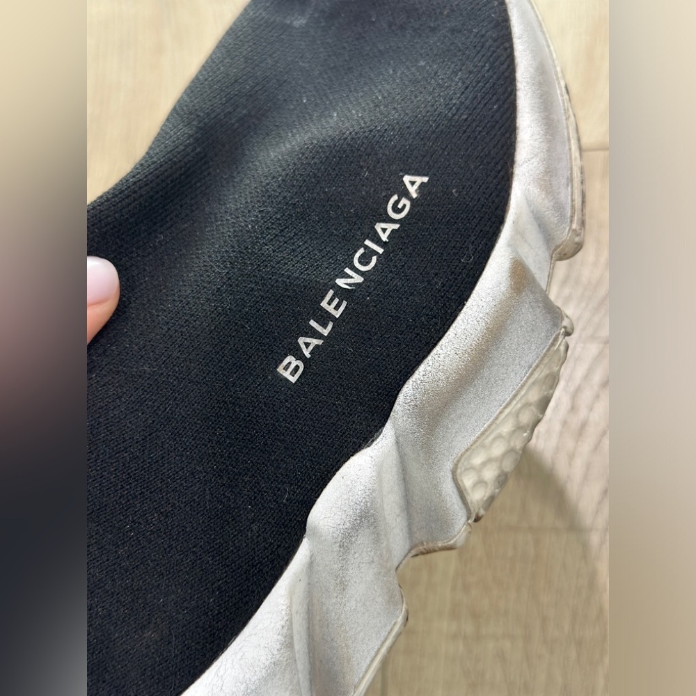 Balenciaga speed trainer in black cloth. Preowned, size 39.‎ - Picture 8 of 11
